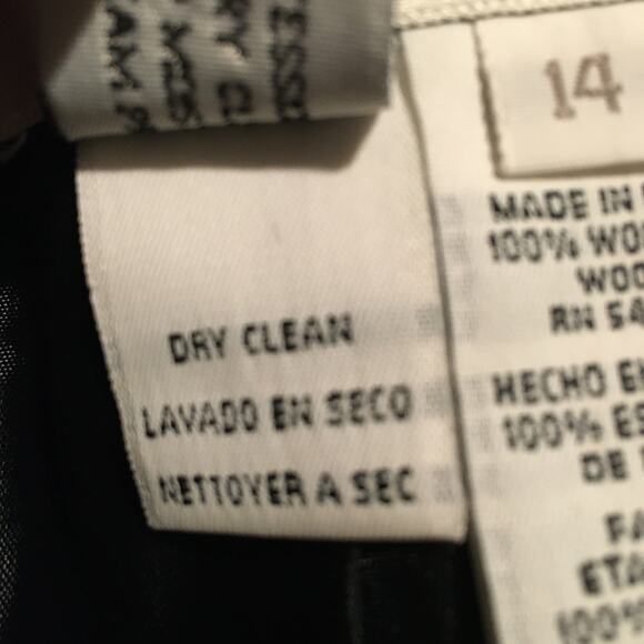 Evan Picone 100 % wool mini pencil skirt. Made in the USA - Picture 10 of 11